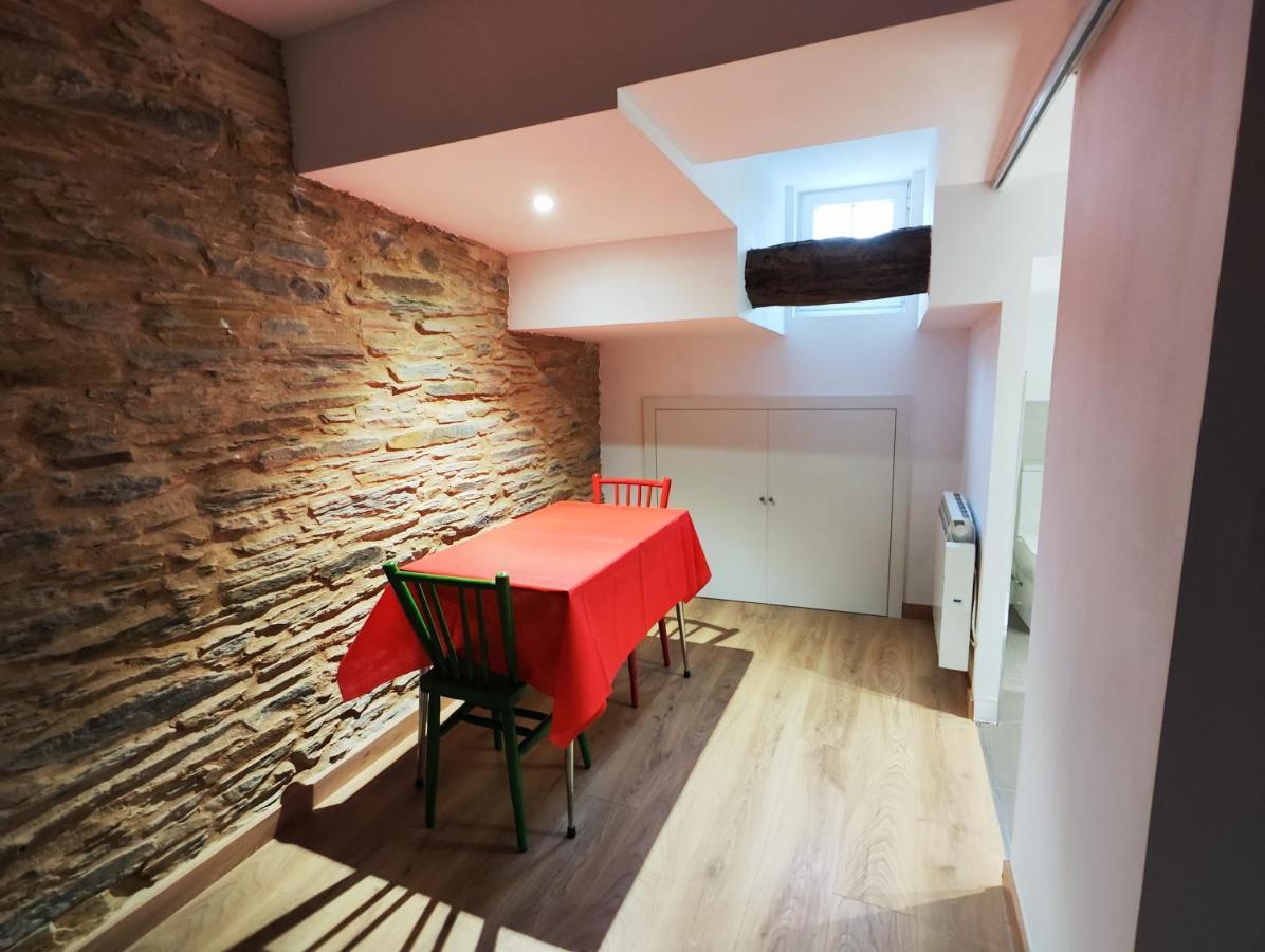 Mini Apartamento Con Todo Lo Necesario En Lugo Esterno foto
